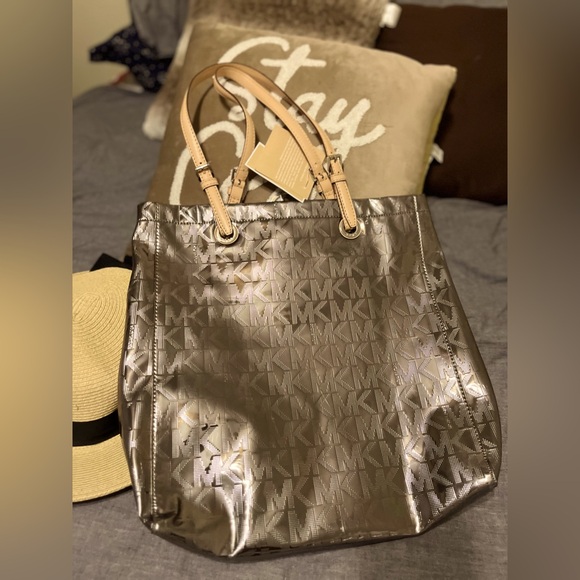MICHAEL Michael Kors Handbags - MICHAEL KORS Metallic Mirror PVC and Leather North South Tote